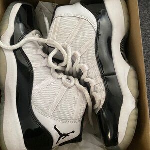 Jordan 11 Concord Grade School